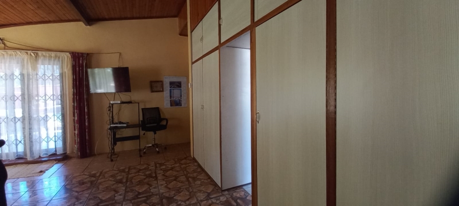 4 Bedroom Property for Sale in Meiringspark North West